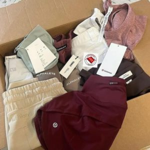 Buy Liquidation Lululemon Pallets (200 Units – £3,500)